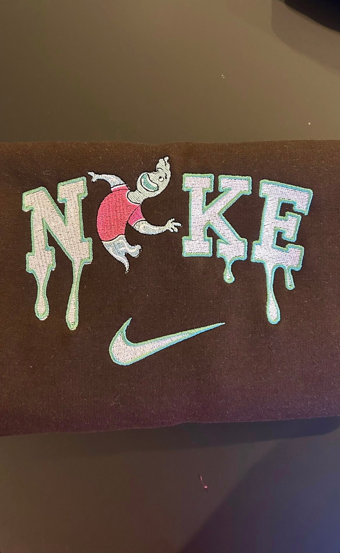 Sweat-shirt molletonné oversize – n*ke Wade “Élémentaire”