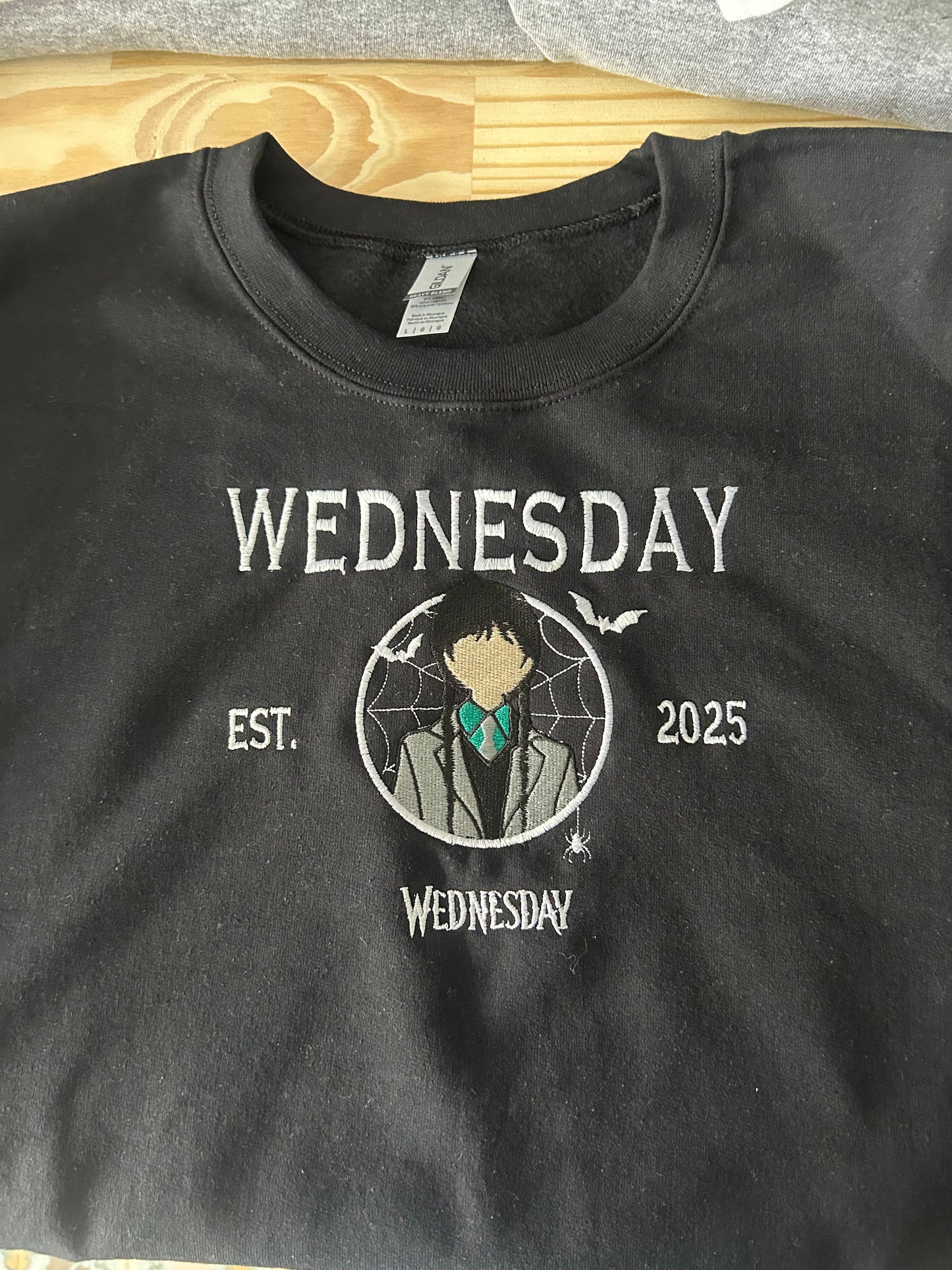 Sweat-shirt molletonné et oversize - wednesday