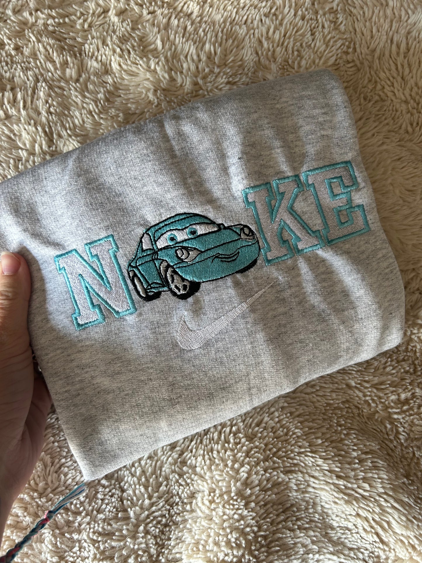 Sweat-shirt molletonné oversize unisexe – Sally Cars