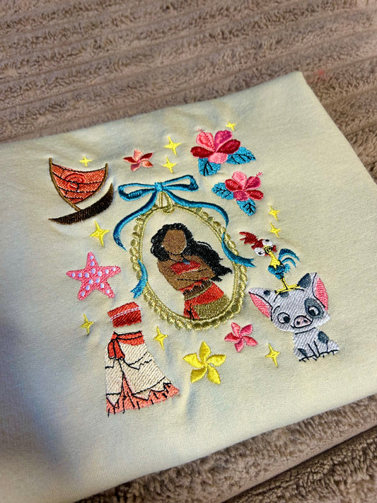 Sweat-shirt molletonné et oversize - univers Vaïna