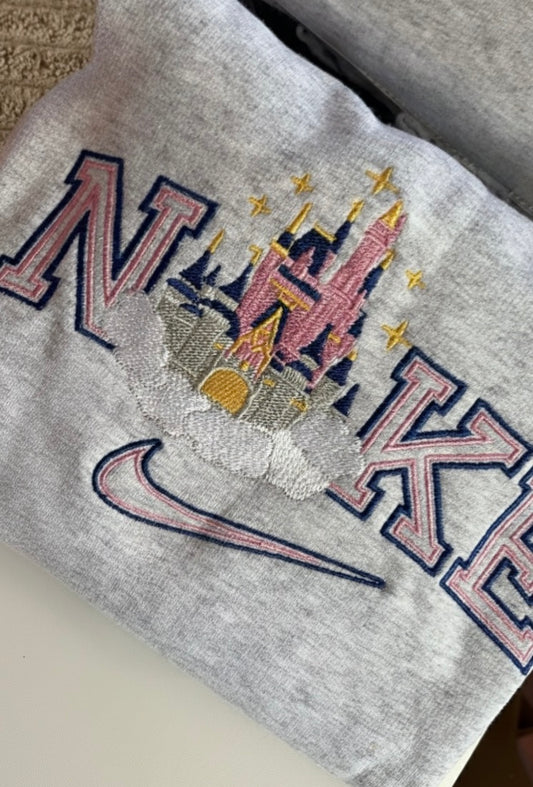 Sweat-shirt molletonné oversize – Château Féerique sur Nuage