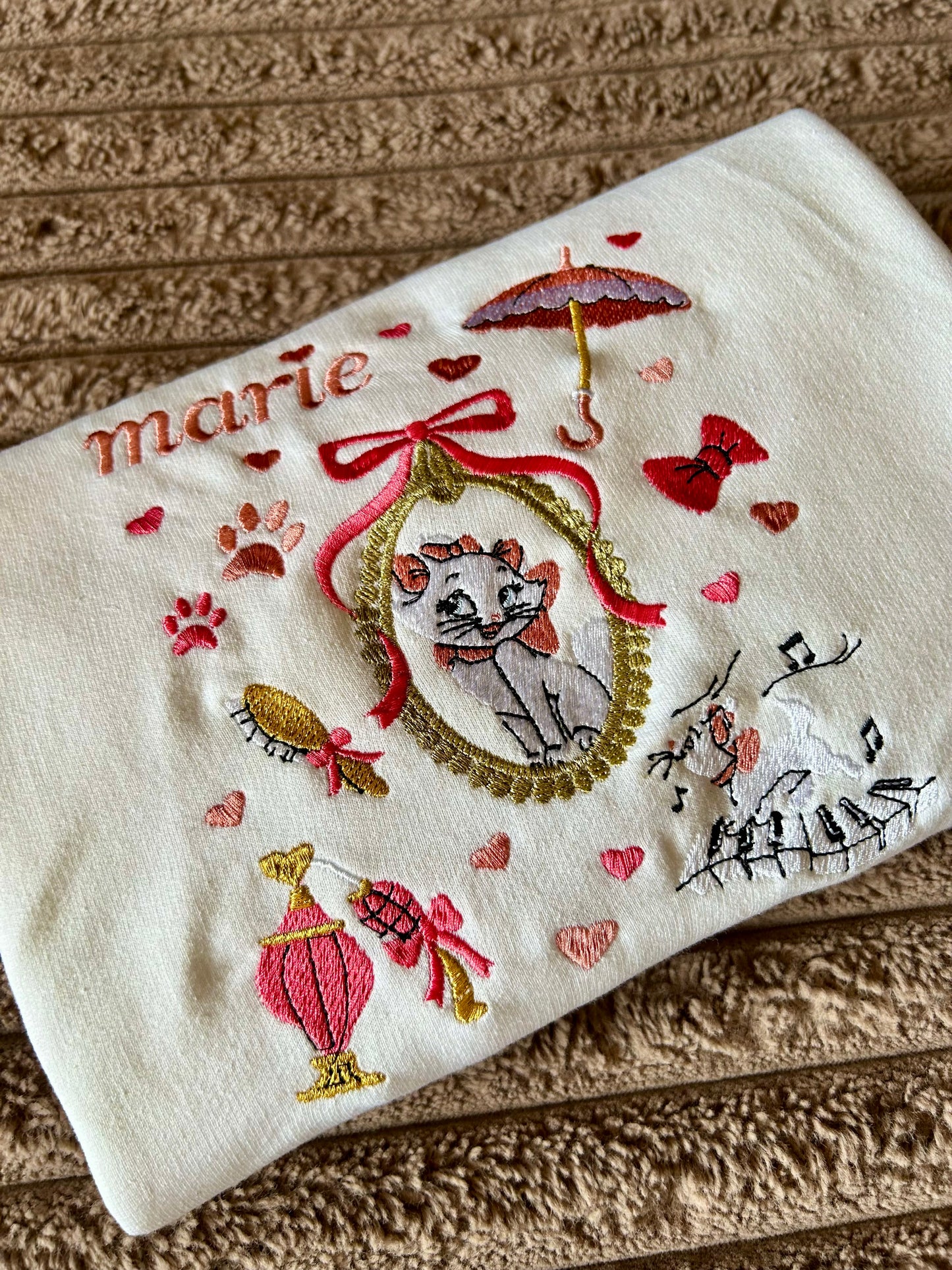 Sweat-shirt molletonné oversize – Marie (univers Aristochats)