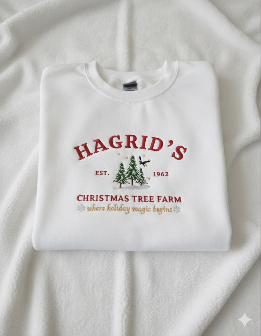 Sweat-shirt "Hagrid's Christmas Tree Farm" – Where Holiday Magic Begins