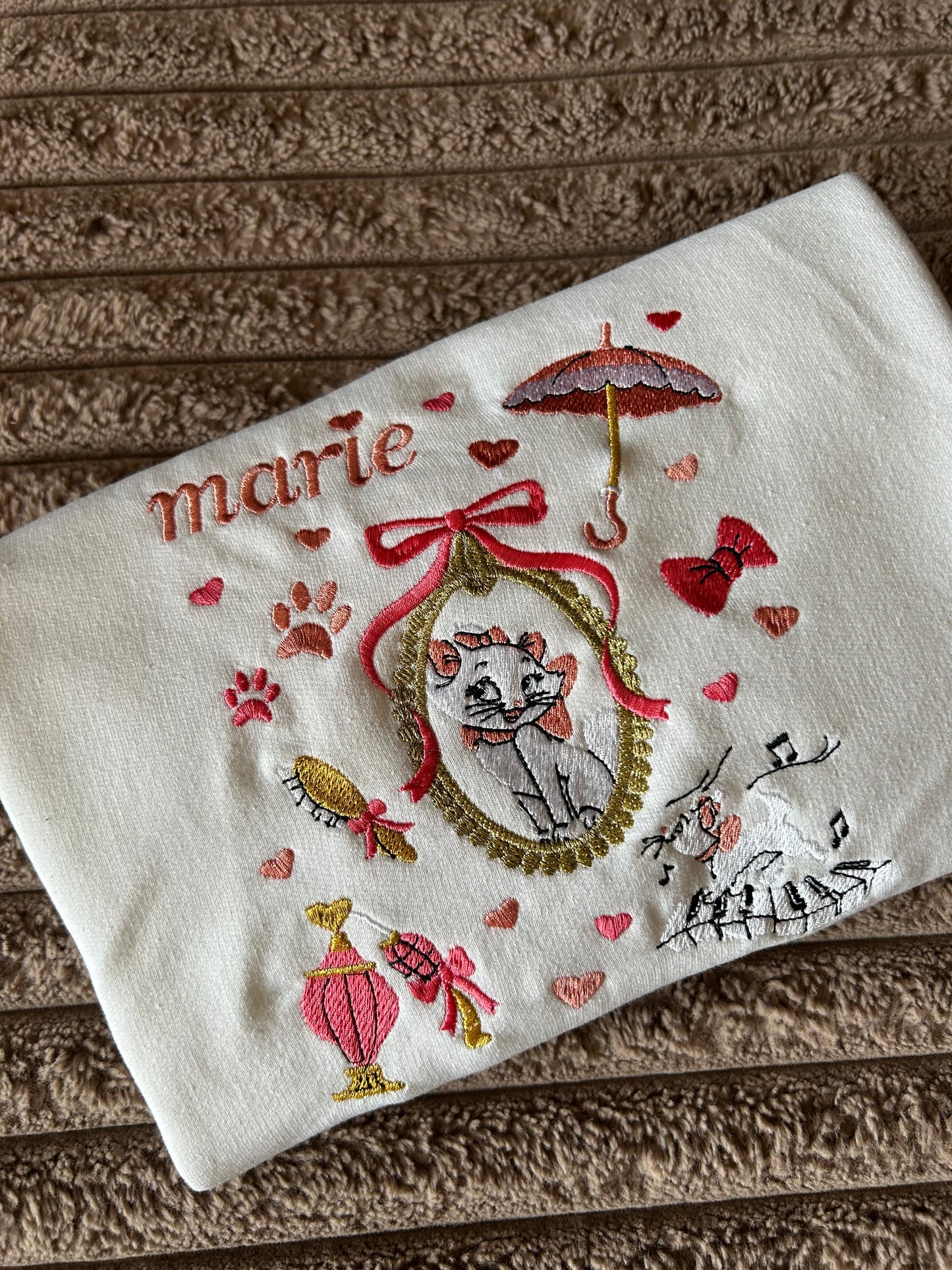 Sweat-shirt molletonné oversize – Marie (univers Aristochats)