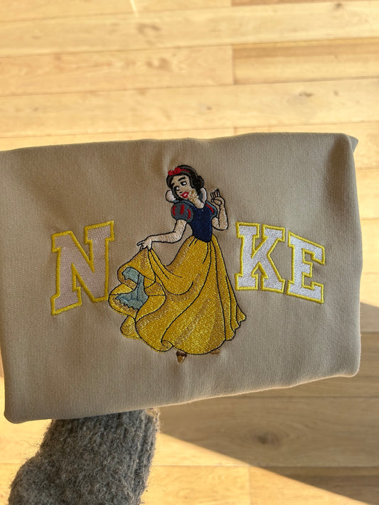 Sweat-shirt molletonné oversize  – n*ke blanche neige