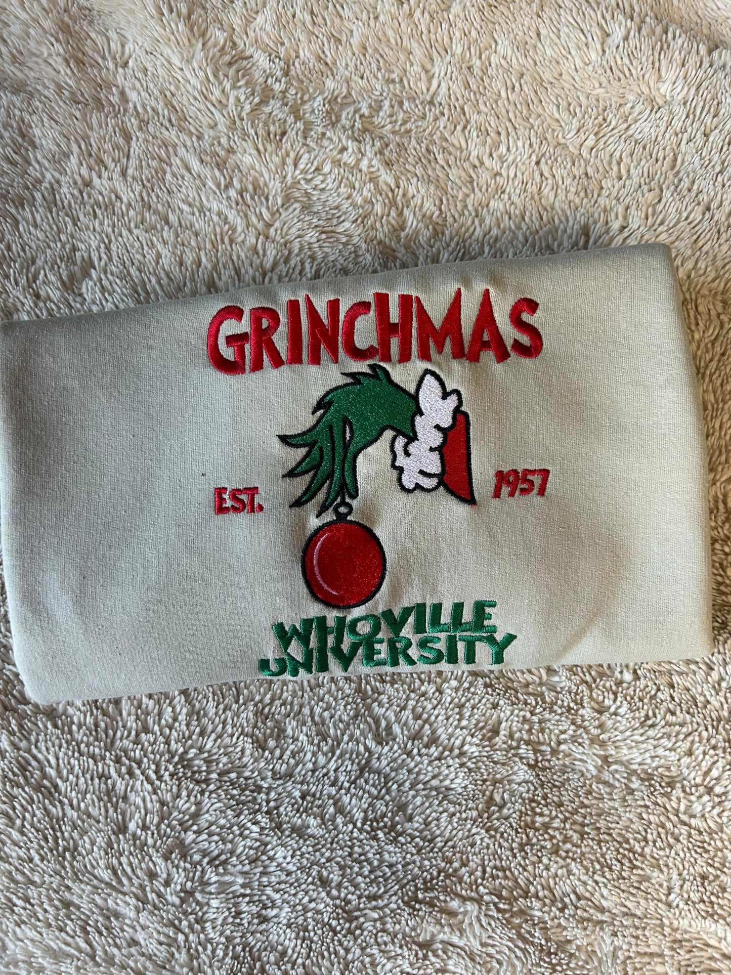 Sweat-shirt oversize – Main du Grinch avec boule Grinchmas Whoville