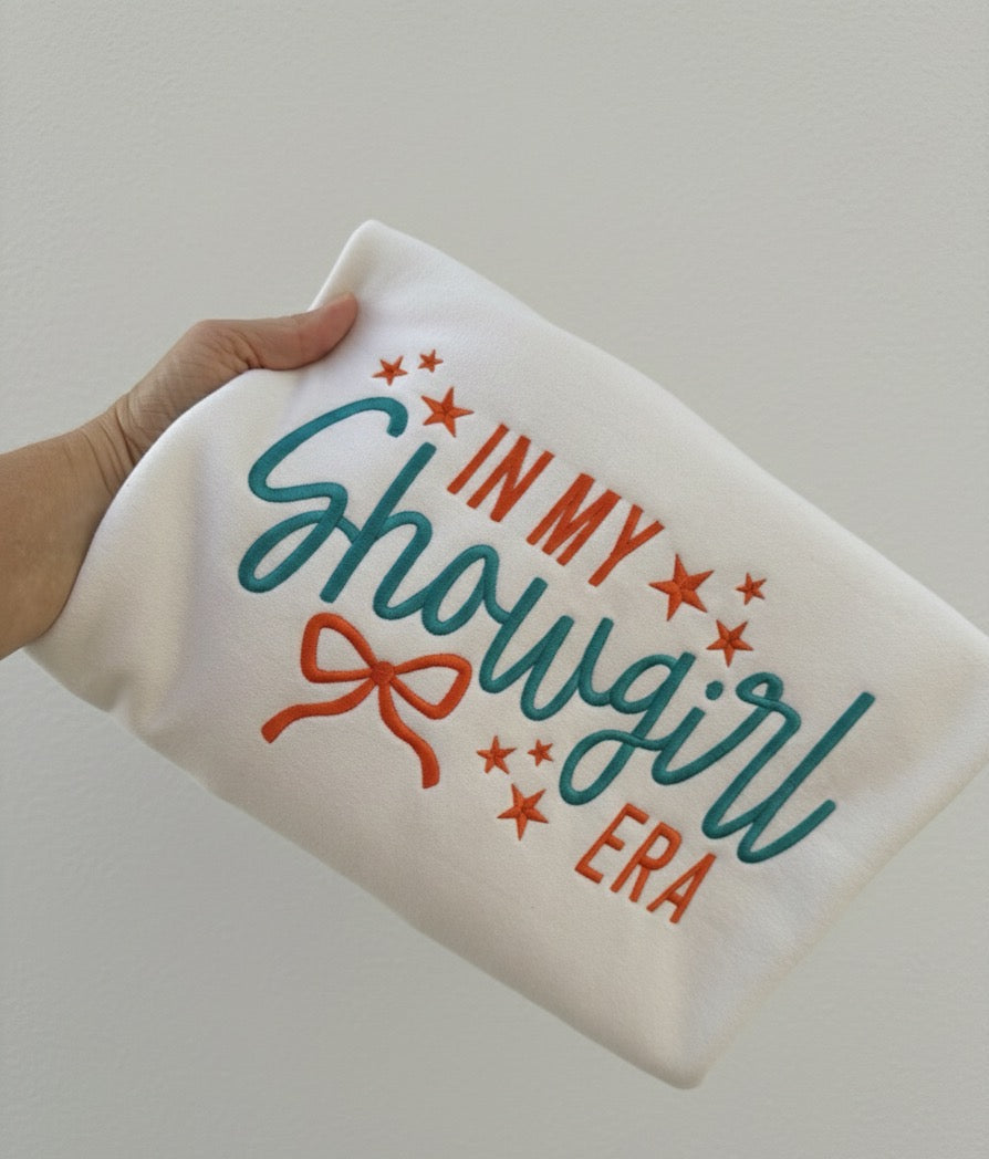 Sweat-shirt Oversize "In My Showgirl Era" – Édition Taylor Swift 🎤