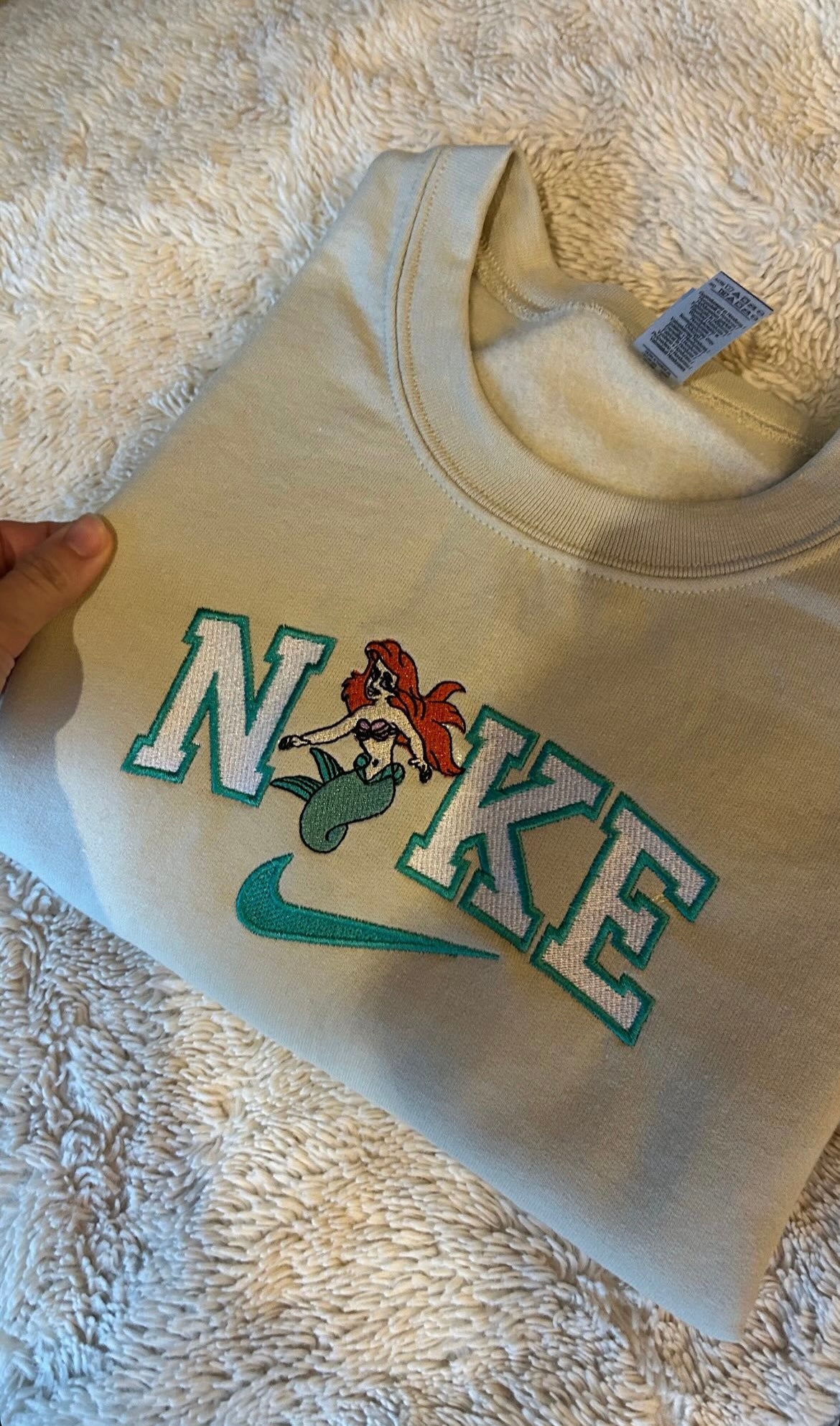 Sweat-shirt molletonné oversize unisexe – n*ke La Petite Sirène