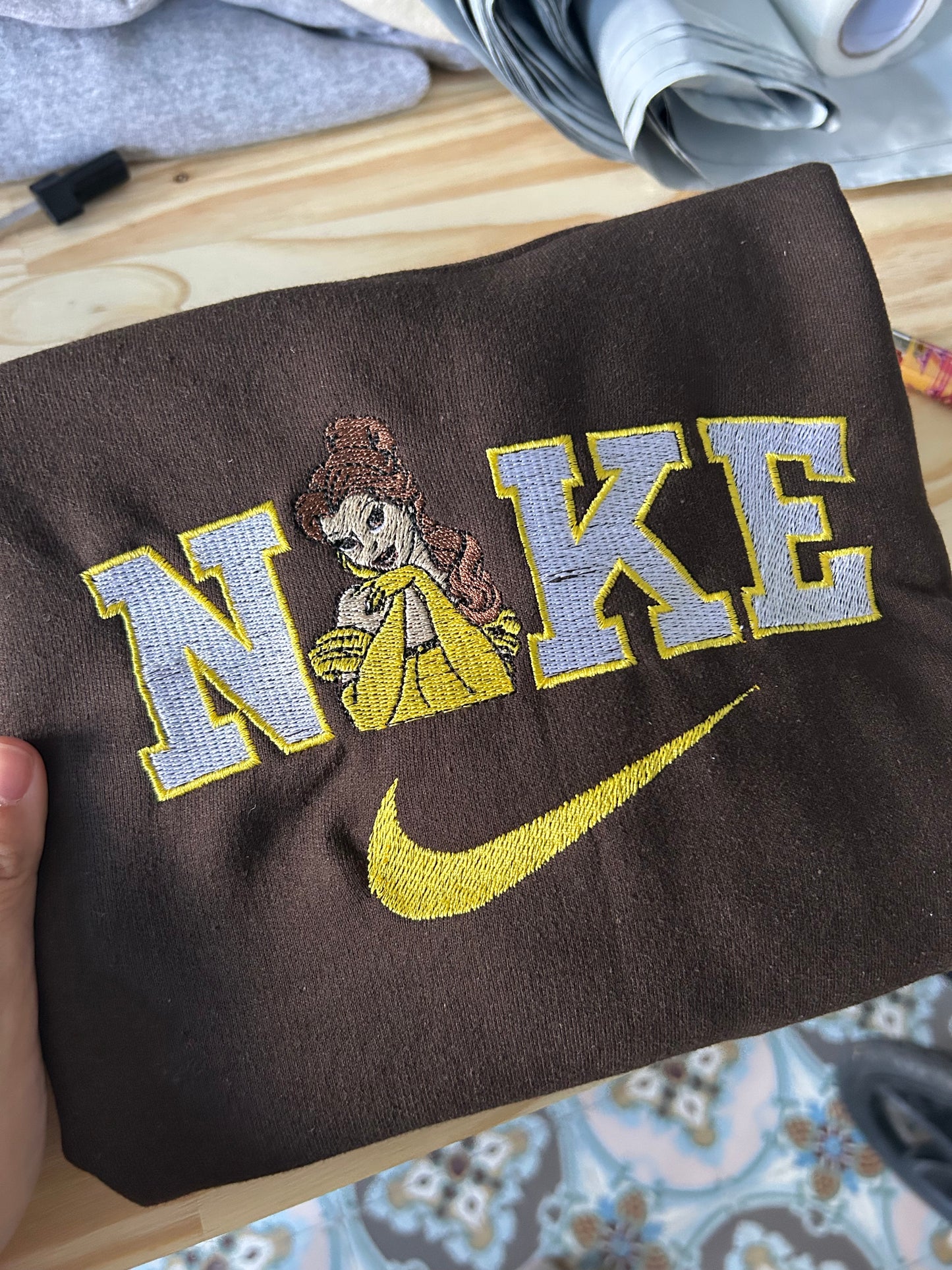 Sweat-shirt molletonné et oversize - n*ke la belle